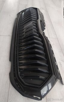 Škoda Fabia 4 IV maska chladiča Fabia 4 minute Carlo 6VA - 9