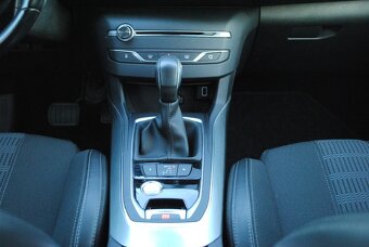 Peugeot 308 1.6 BlueHDi⭐AUTOMAT⭐PREVERENÉ VOZIDLO - 9