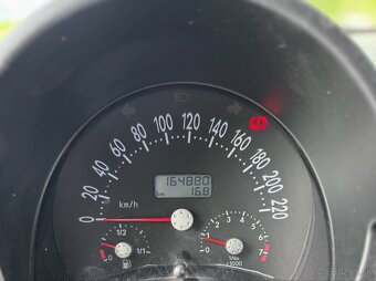 VW new Beetle 2.0 - 9