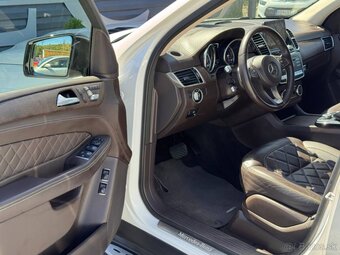 Mercedes-Benz GLS 400 4MATIC A/T - 9