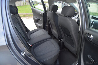 Hyundai i20 1.2 16V Benzín+LPG r.v.2012 1.majitelka v SR - 9