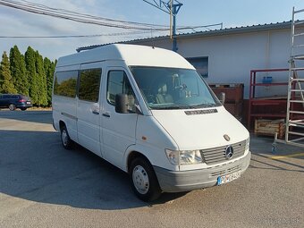 Mercedes sprinter 208 D - 9