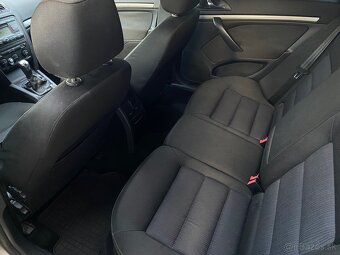ŠKODA OCTAVIA COMBI 1.9 TDI 77KW ELEGANCE - 9