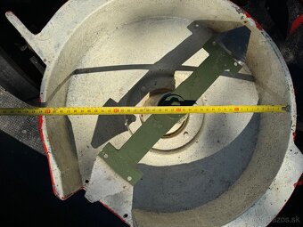 Rotavator s vlečkou a príslušenstvom - 9