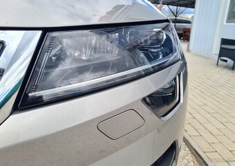 ŠKODA KAROQ 1.5 TSI ACT STYLE DSG - 9