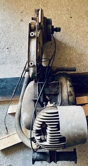 Cezeta 501 skúter ČZ kryt motor valec hlava - 9