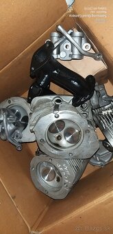 Predám na Tatru 600 Tatraplan dieli na motor - 9