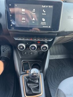 DACIA DUSTER 4x4 - 9