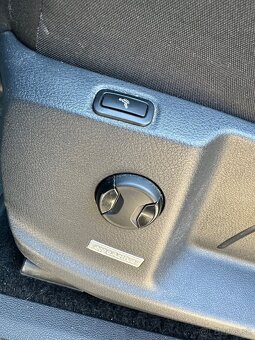 Predám Volkswagen Touran 1.6 TDi - 9