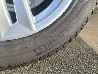 5X112 R17 + ZIMNE PNEU PIRELLI 215/55 R17 - 9