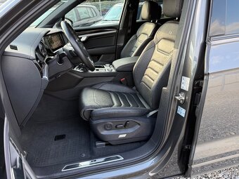 Volkswagen Touareg 3.0TDI V6 R-Line - 9