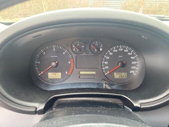 SEAT TOLEDO 1.9 TDI - 9