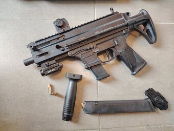 Stribog SP9A3SG 5,5" - na glock zásobníky 9x19 - 9