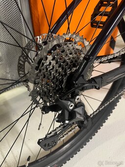 Predam horský bicykel Trek Marlin 6 - EŠTE V ZÁRUKE - 9