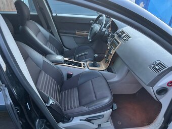 VOLVO V50 FL - 9