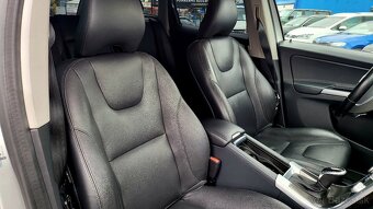 Volvo XC60 2.4 D5 -158kw AWD 4x4 - 9