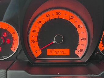 KIA ProCeed 1.6i 2008, výborný stav, STK do 2026 - 9