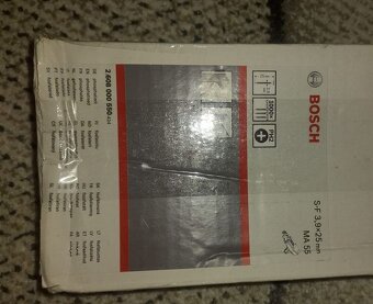 krabica c.3 ostane veci - 9