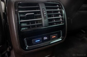 Volkswagen Passat Variant 2.0 TDI BMT Highline DSG - 9