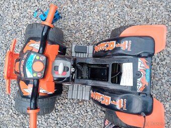 Elektrická štvorkolka Peg Perego 4x4 - 9