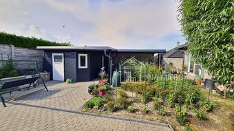 🏡 Celoročné záhradné chatky - 9