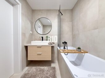 Veľký 3 izbový byt - Moderný zariadený zrekonštruovaný - 9