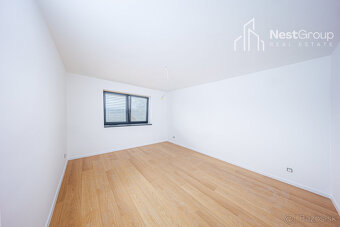 KOMPLETNE ZREKONŠTRUOVANÝ 5- IZB. RD S DVOJGARÁŽOU V BYTČICI - 9