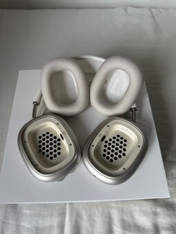 Apple AirPods Max - 9