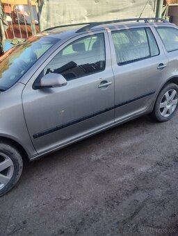 Rozpredám škoda octavia 2 combi 1,9 tdi 77 kW DSG - 9