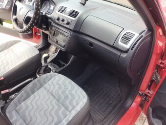 Skoda Fabia II - 9