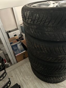 Nokian 255/55 R19 zimne Range Rover - 9