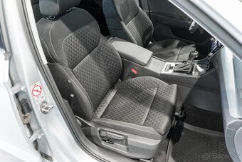 Škoda Superb 2.0 TDI SCR Ambition DSG - 9