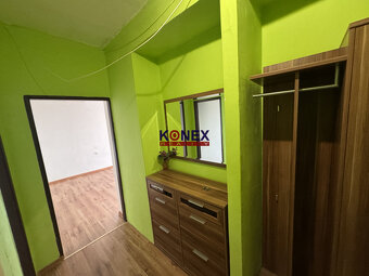NEPREHLIADNITE – 2-izbový byt na Hlaváča MICHALOVCE - 9