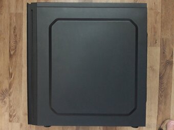skrinka+zdroj SPOLU RGB miditower, 500W zdroj Gigabyte - 9