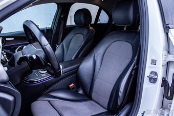 Mercedes-Benz C trieda Sedan 220 d 4MATIC A/T - 9