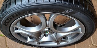 alu R17 4x98, orig. Alfa Romeo MITO, pneu 215/45 - 9