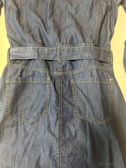 Džínsové dlhé šaty s opaskom zn. UNCS - 9