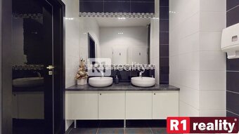 Jedinečný obchodný priestor v centre kúpeľného mesta Piešťan - 9