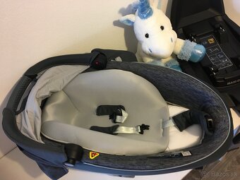 Maxi cosi Jade so zakladnou Familyfix 3 - 9