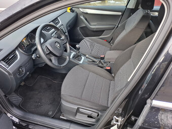 ŠKODA OCTAVIA COMBI 1,6 TDi r.v. 2014 - 9