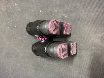 Lyže 90cm + lyžiarky 15/16 ATOMIC - 9