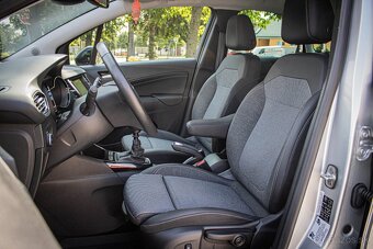Opel Crossland 1.5 CDTI TOP STAV - 9