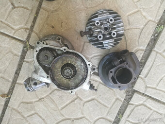 motor - 9