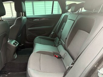 Opel Insignia ST 2.0CDTi - 9