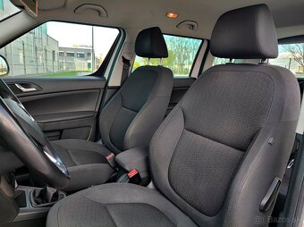 ŠKODA YETI 4X4 2.0 TDI 81KW, ELEGANCE, VYHŘÍVANÉ SKLO, XENON - 9
