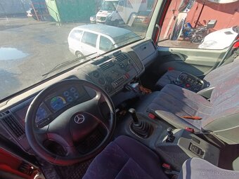 Mercedes Atego 1523 hakovy kontajner s hydraulickou rukou - 9