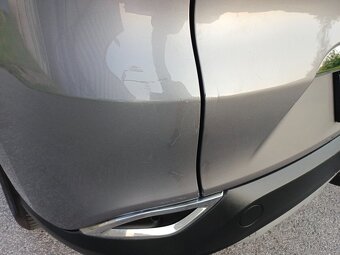 RENAULT ESPACE 1.6DCI 96KW MANUÁL 5-MIESTNY - 9