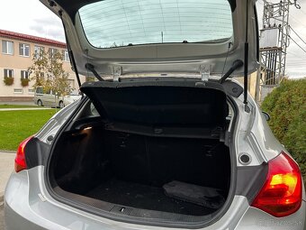 ►Opel Astra 1.7 CDTI 130k Active ►2013 ►Kúpené v SR - 9