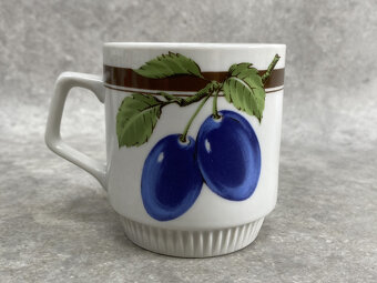 vintage ľudové šálky ovocie - 9