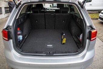 Volkswagen Passat Variant 2.0 TDI BMT Comfortline - 9